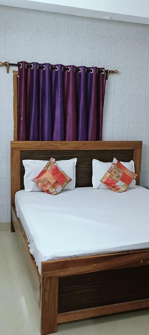 Sms Grand Inn Chennai Exterior photo