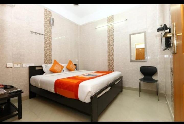 Sms Grand Inn Chennai Exterior photo
