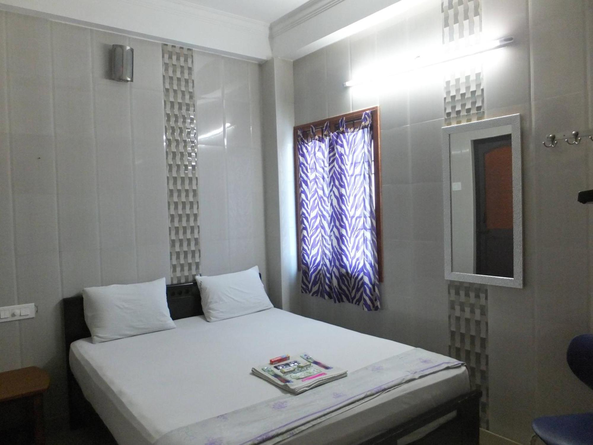 Sms Grand Inn Chennai Exterior photo