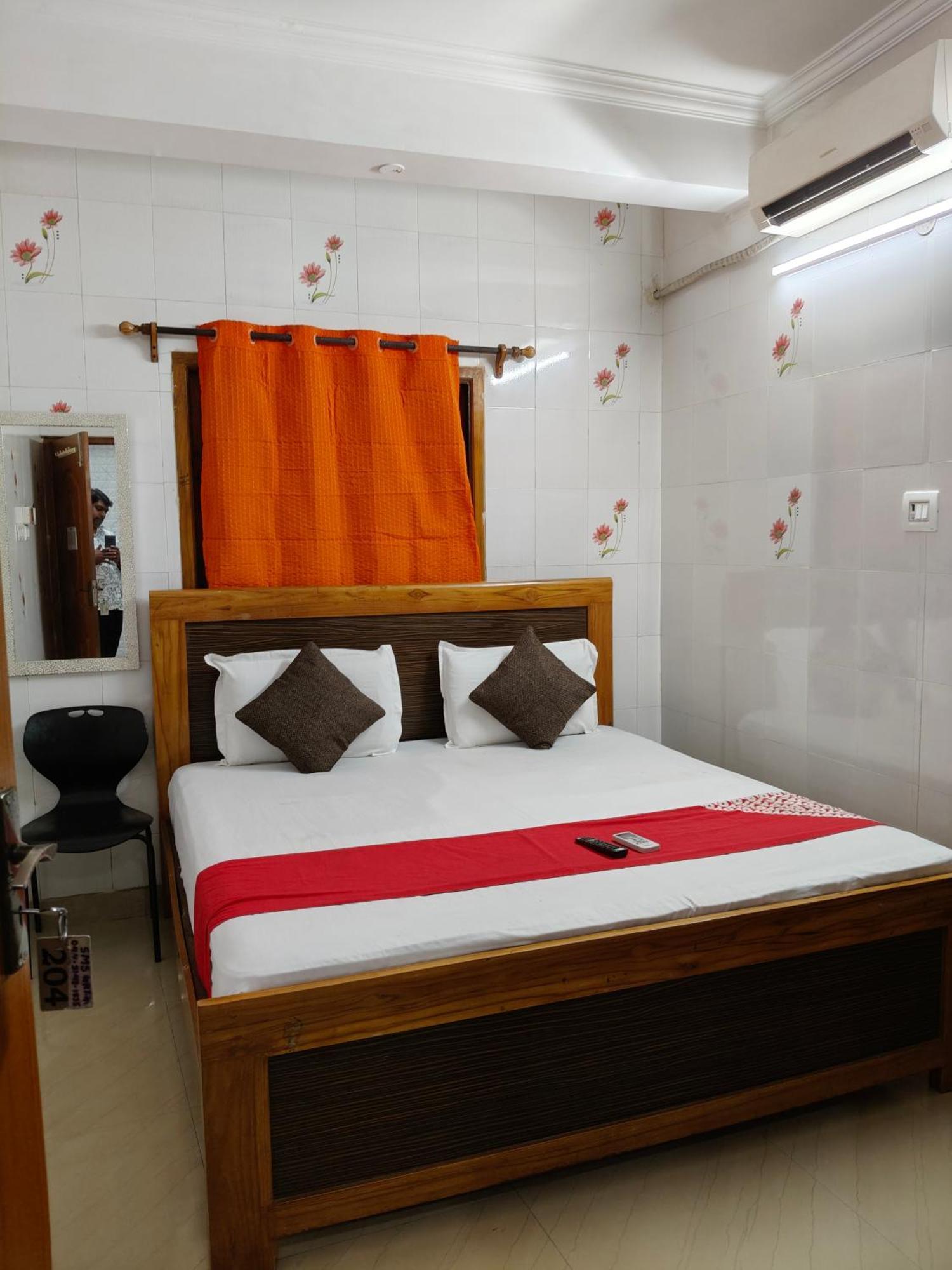 Sms Grand Inn Chennai Exterior photo