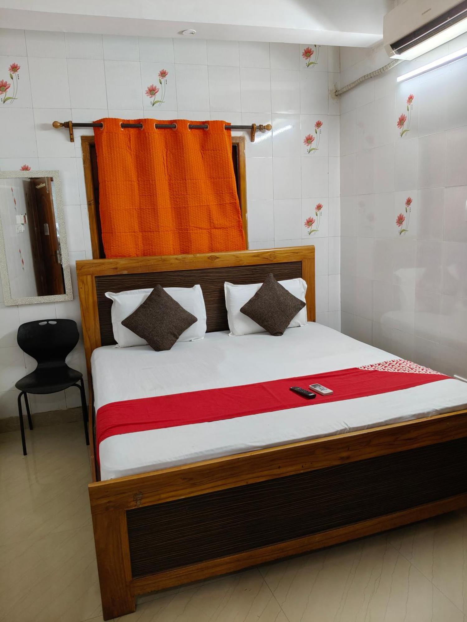 Sms Grand Inn Chennai Exterior photo
